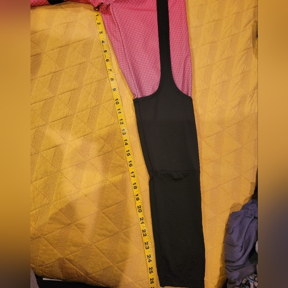 Women's exotic yoga pants - Picture 3 of 7